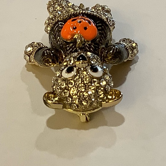 Gold-Tone Crystal Pumpkin Bear Brooch Pin - Picture 6 of 11